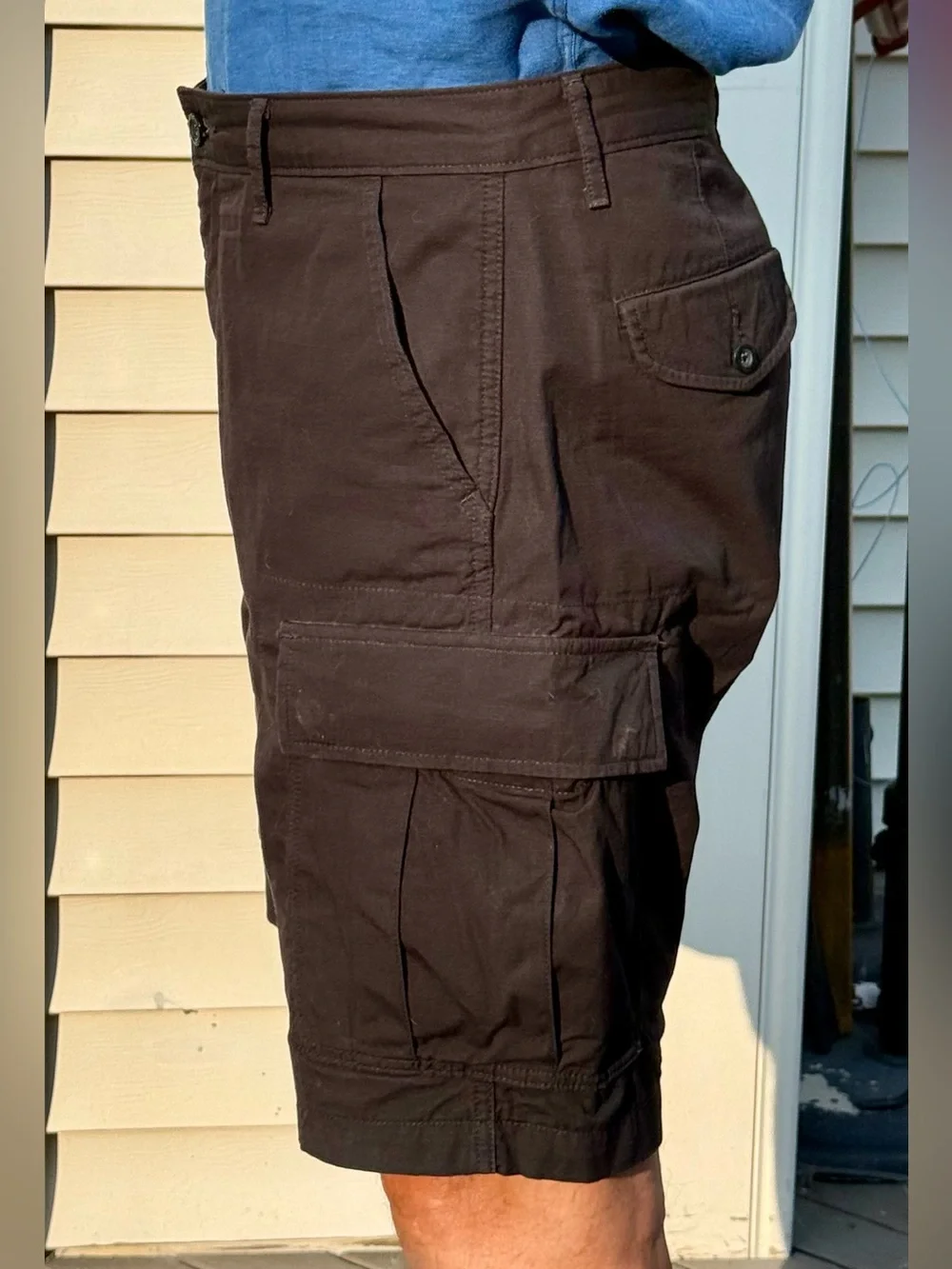 Levi’s Men's Black Cargo Shorts - Classic Utility Style